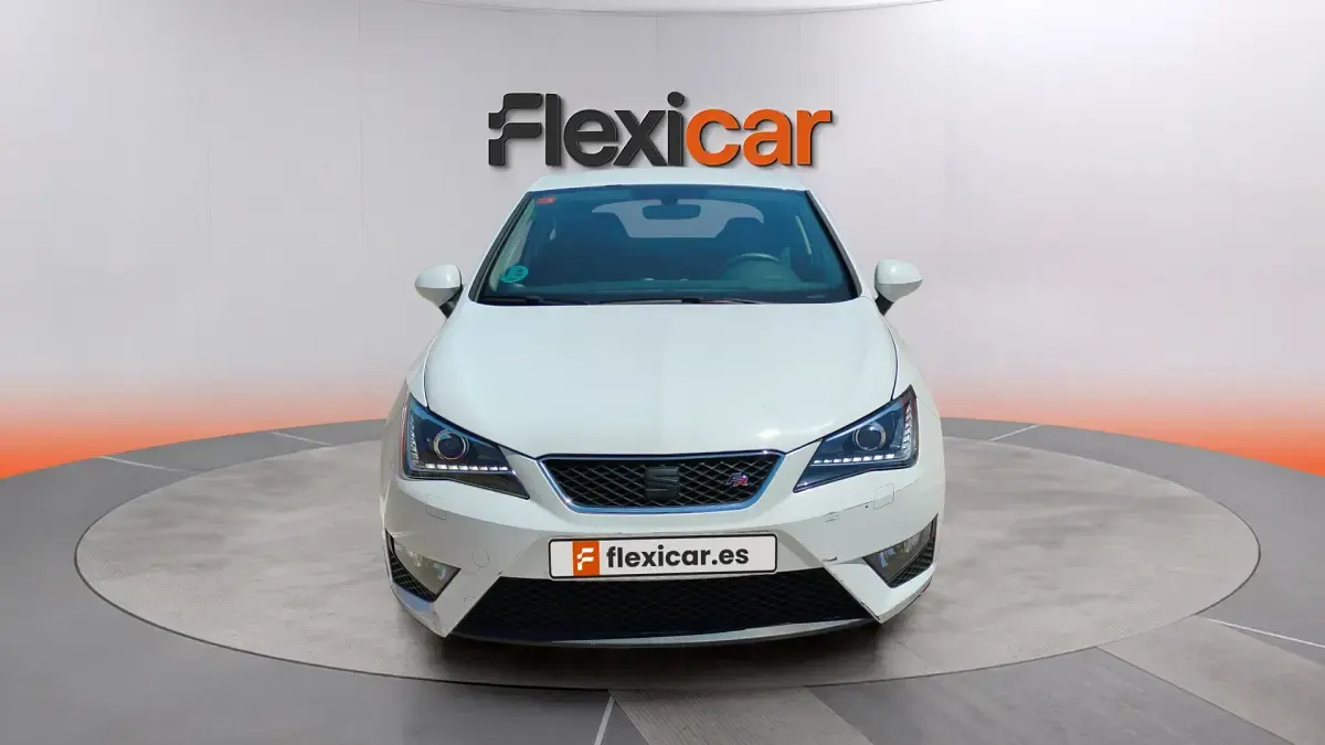 Usado Seat Ibiza FR 110 CV (80 kW) 2017 Blanco Berlina