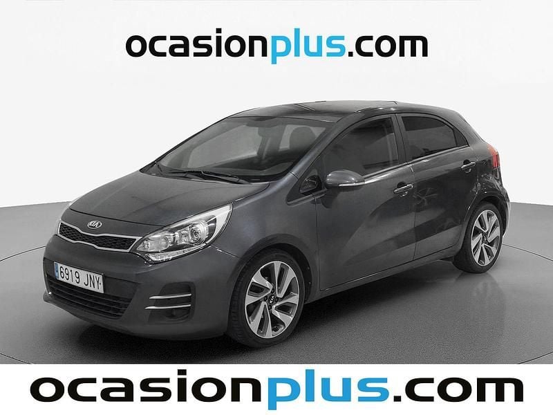 Käytetty Kia Rio 84 HP (61 kW) 2016 Musta Viistoperä