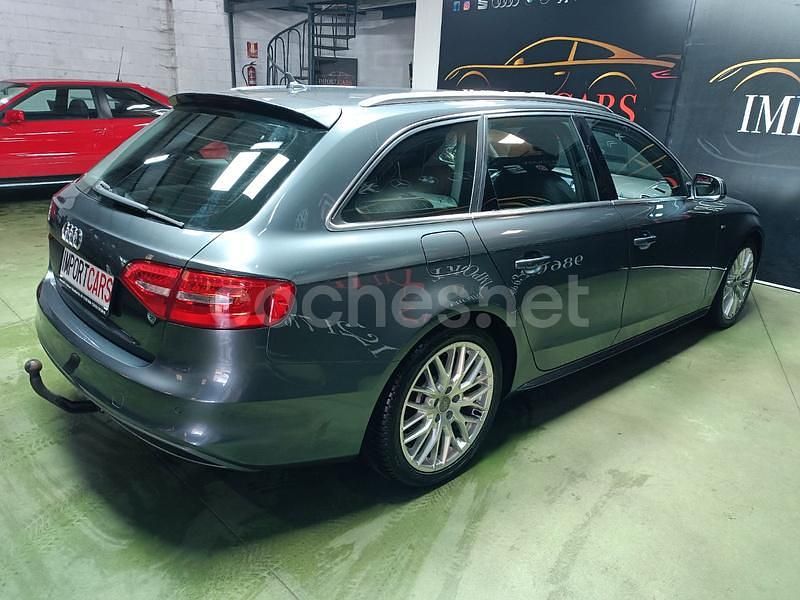 Usado Audi A4 S-Line 150 CV (110 kW) 2014 Gris / plata Familiar