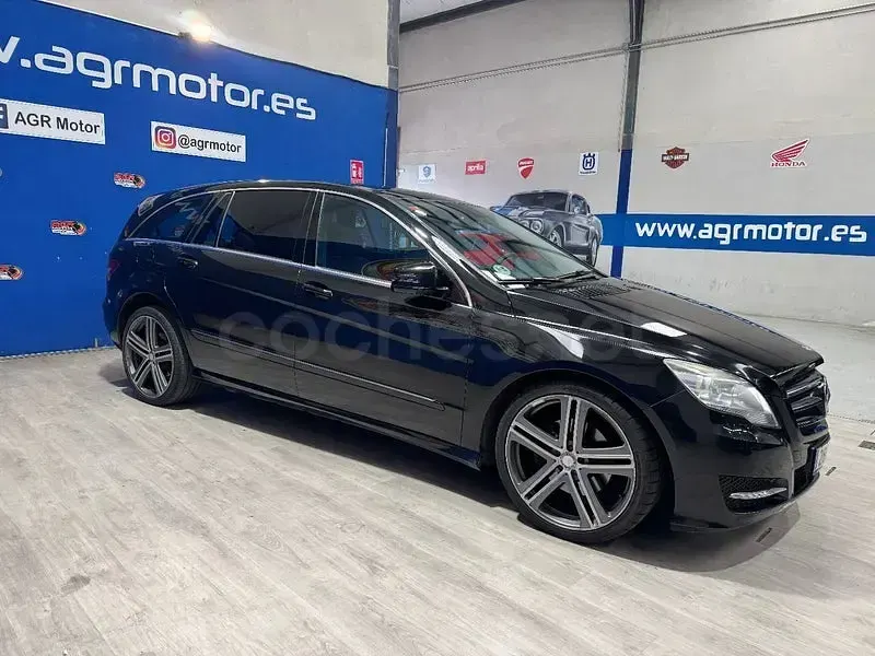 Usado Mercedes R350 265 CV (194 kW) 2012 Negro Monovolumen