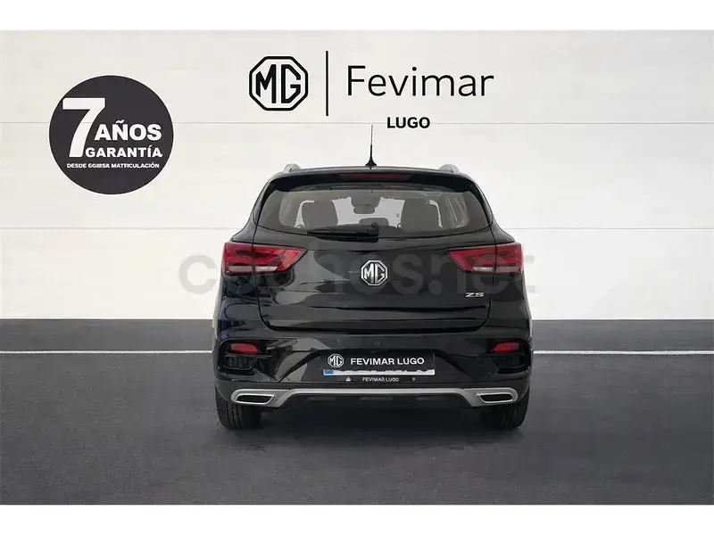 Usado MG ZS Luxury 106 CV (77 kW) 2025 Negro SUV