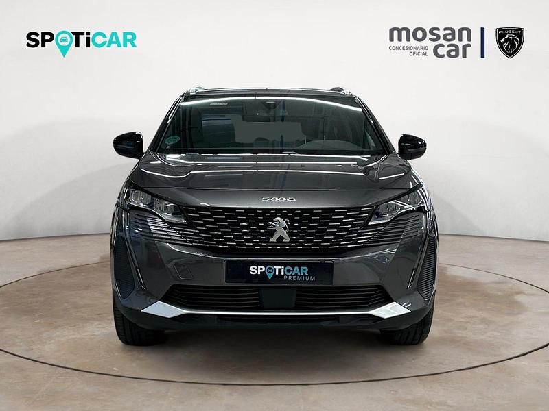 Usado Peugeot 5008 Allure 136 CV (100 kW) 2024 Gris Monovolumen