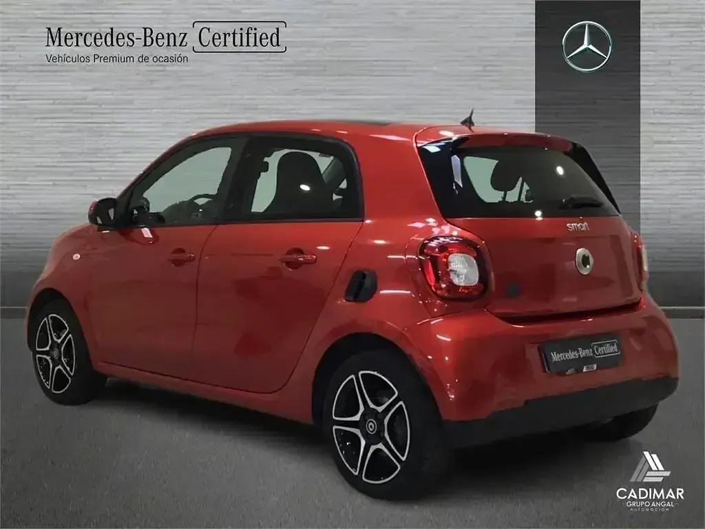 Usado Smart ForFour Electric Drive 60 kW (82 CV) 2020 Rojo Utilitario
