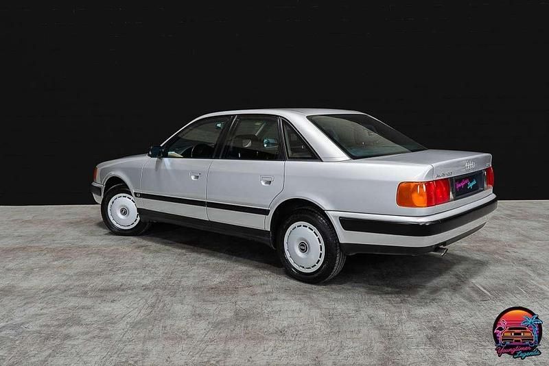 Usado Audi 100 132 CV (97 kW) 1992 Plateado Berlina