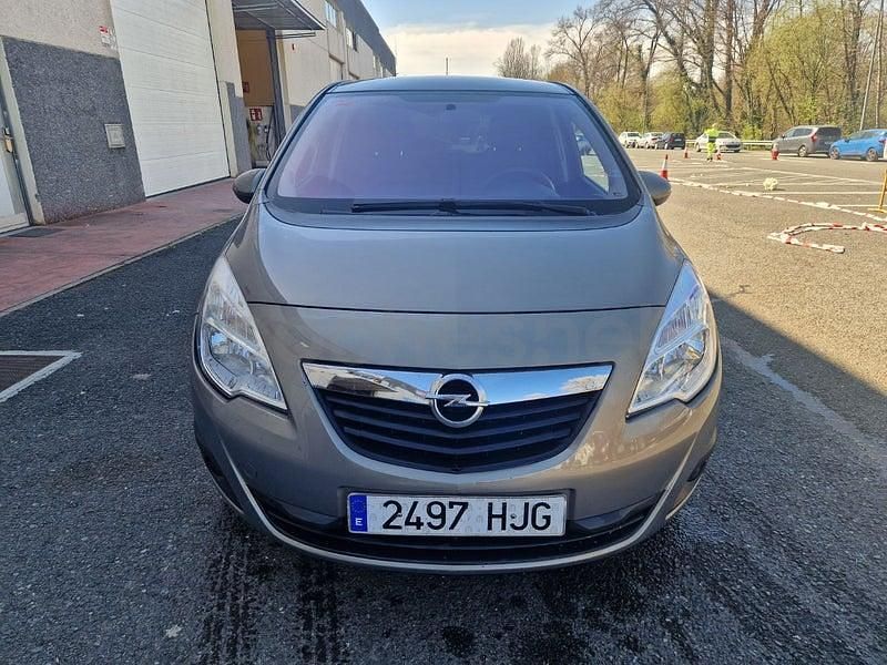 Usado Opel Meriva Excellence 120 CV (88 kW) 2012 Gris / plata Monovolumen