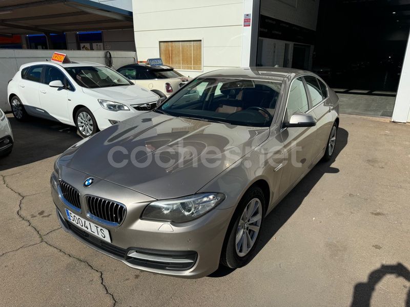 Gris / plata Usado 2016 BMW 530 Berlina | 17.990 € (Super precio) - Imagen 1/4