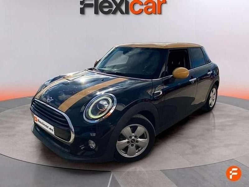 Usado Mini Cooper 136 CV (100 kW) 2019 Negro Utilitario
