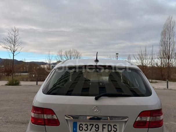 Usado Mercedes B200 193 CV (141 kW) 2007 Gris / plata Monovolumen