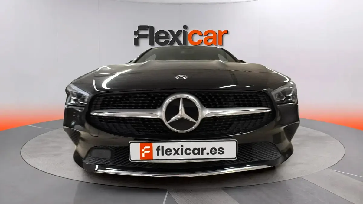 Usado Mercedes CLA180 136 CV (100 kW) 2020 Negro Coupe