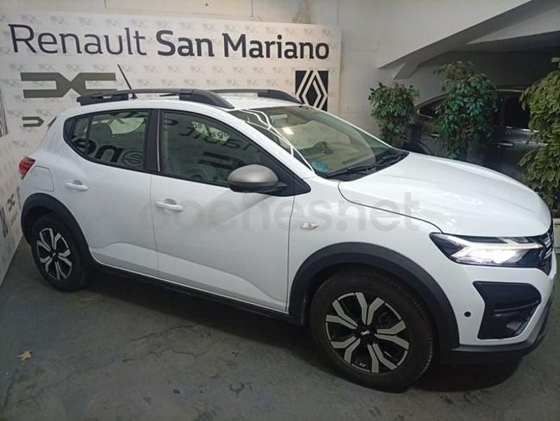 Usado Dacia Sandero Stepway 101 CV (74 kW) 2023 Blanco Berlina