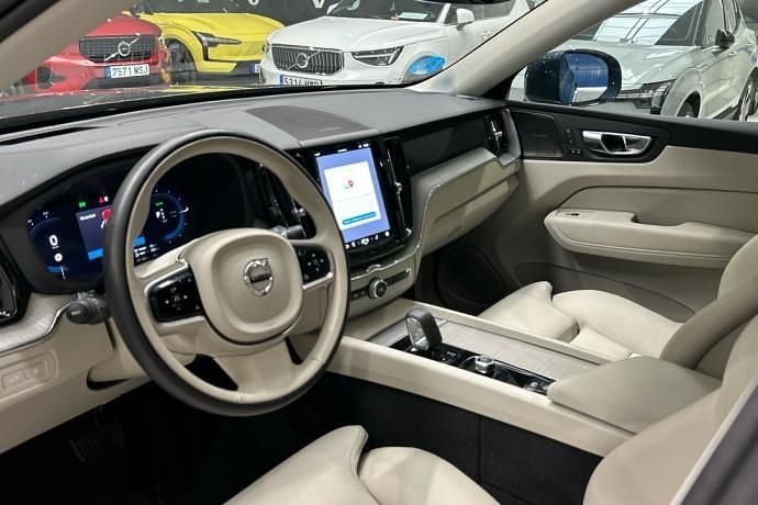 Usado Volvo XC60 Ultimate 351 CV (258 kW) 2024 Azul SUV