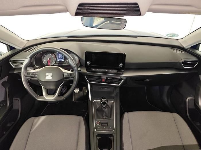 Używany Seat Leon Style 110 KM (80 kW) 2024 Niebieski Kombi