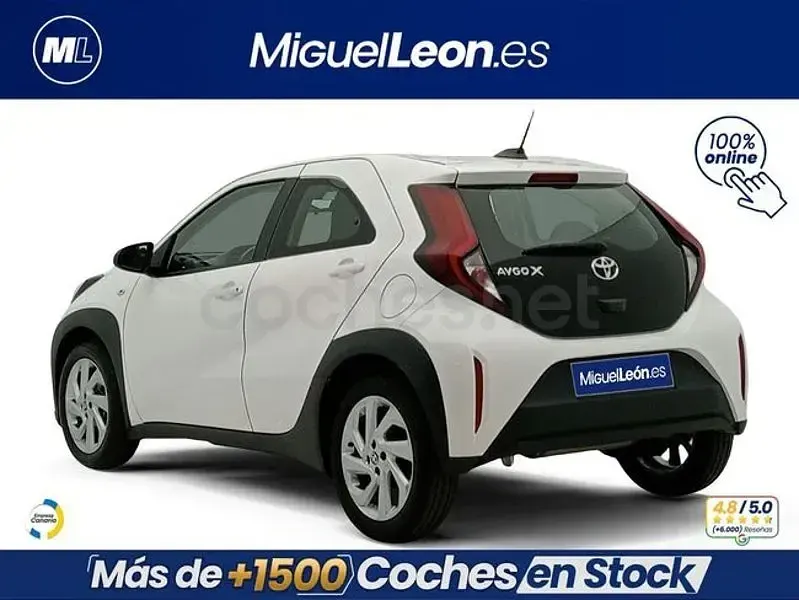 Usado Toyota Aygo X Play 72 CV (52 kW) 2023 Blanco SUV