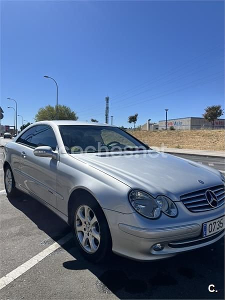 Gris / plata Usado 2002 Mercedes CLK240 Elegance Coupe | 11.500 € (Caro) - Imagen 1/4