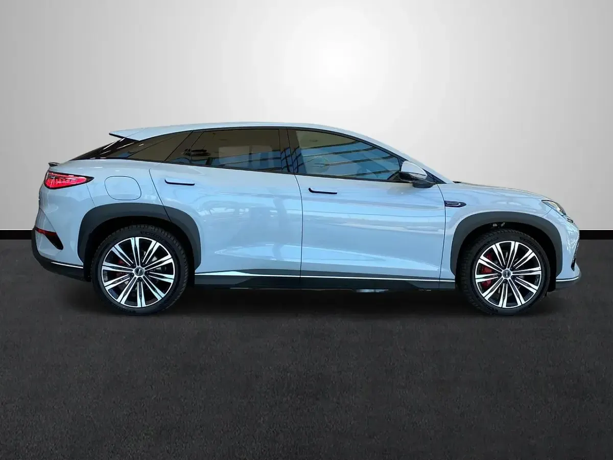 Usado BYD Sealion 7 389 kW (530 CV) 2025 Gris SUV