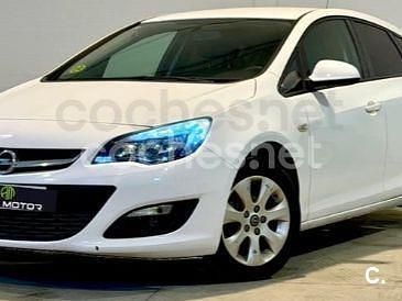 Usado Opel Astra Selective 110 HP (80 kW) 2015 Branco Sedan