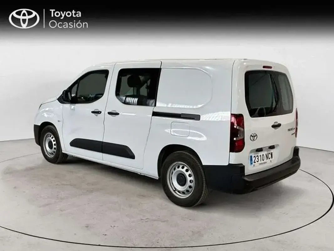 Usado Toyota Proace City City 50 kW (68 CV) 2025 Blanco Monovolumen