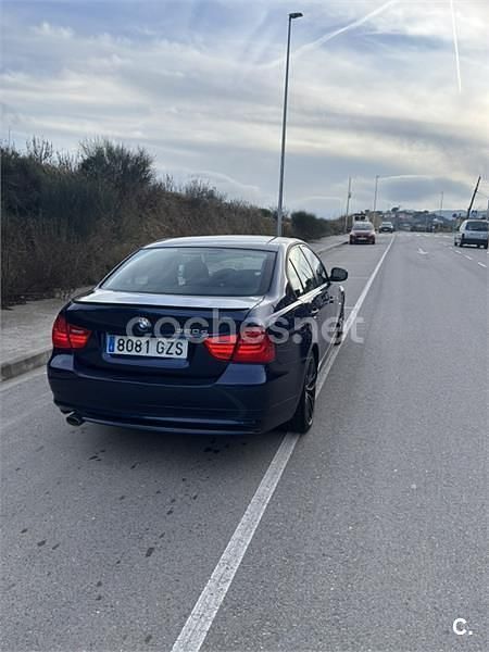 Usado BMW 320 177 CV (130 kW) 2010 Amarillo Berlina