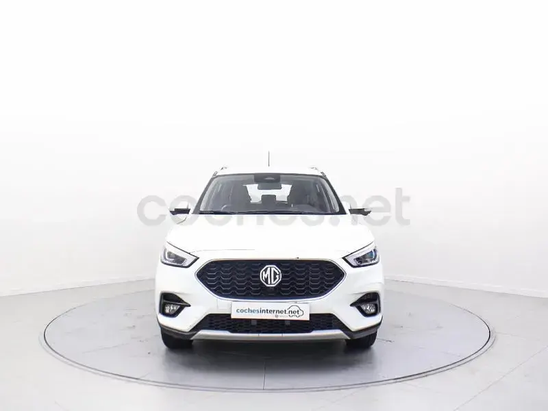 Usado MG ZS Luxury 106 CV (77 kW) 2025 Blanco SUV