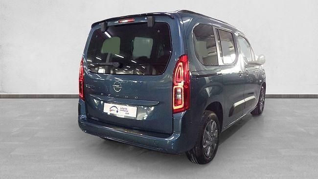 Nuevo Opel Combo 100 CV (73 kW) 2026 Azul Berlina