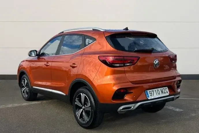 Usado MG ZS Comfort 116 CV (85 kW) 2025 Naranja SUV