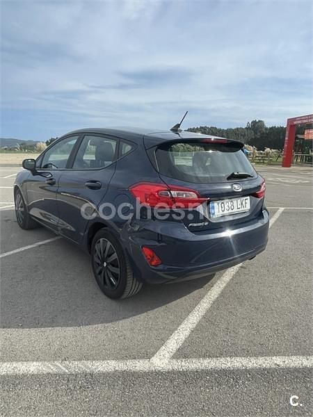 Usado Ford Fiesta Trend 85 CV (62 kW) 2020 Azul Utilitario