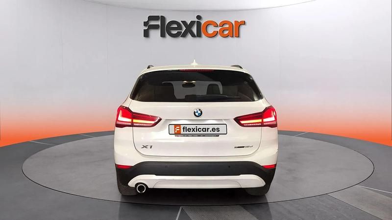 Usado BMW X1 117 CV (86 kW) 2022 Blanco SUV