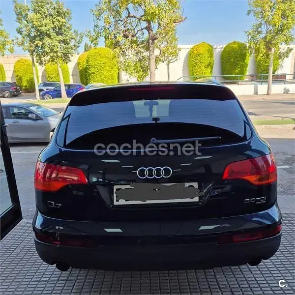 Begagnad Audi Q7 233 HK (171 kW) 2006 Svart SUV