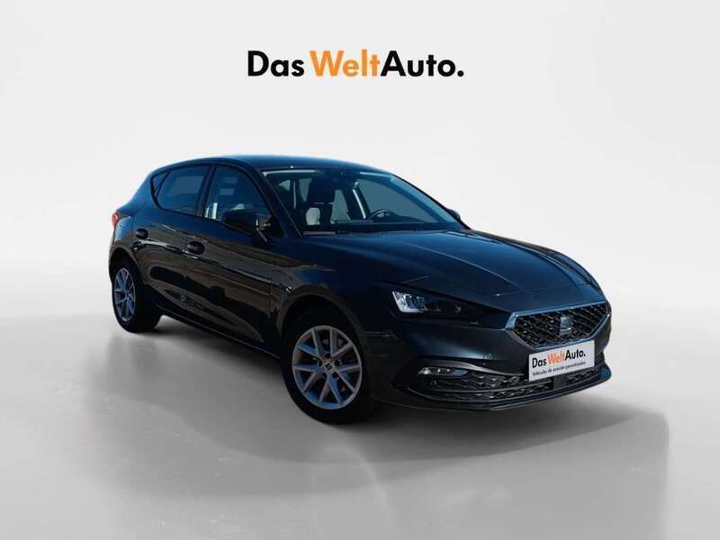 Gris Usado 2024 Seat Leon Style Berlina | 21.500 € (Un poco caro) - Imagen 1/4