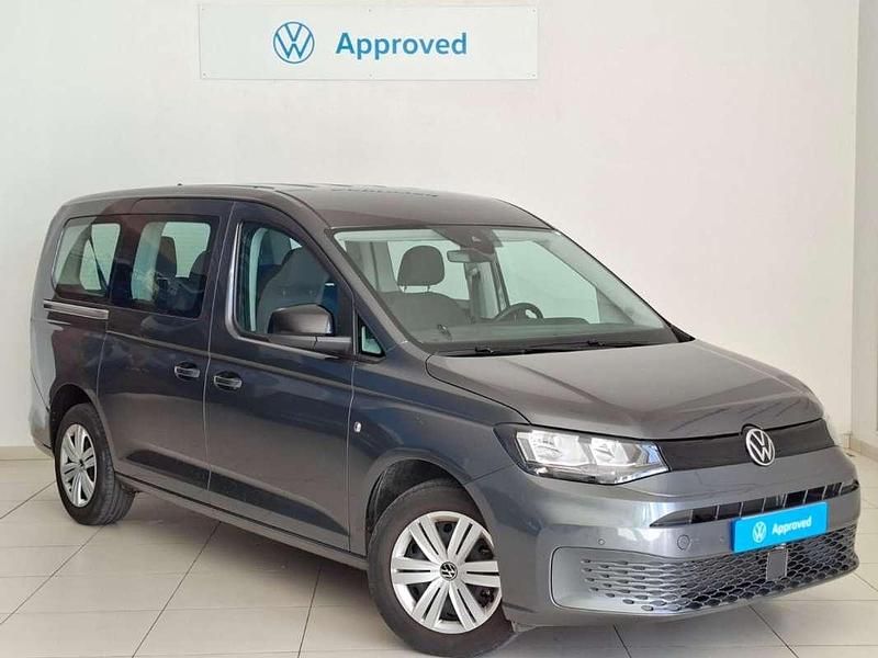 Usado VW Caddy Maxi 116 CV (85 kW) 2025 Gris Monovolumen