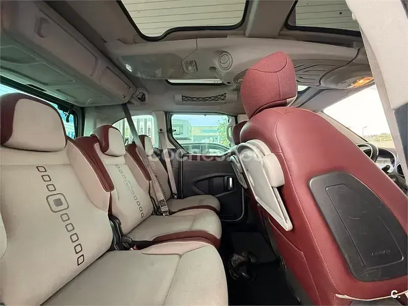 Usado Citroën Berlingo 75 CV (55 kW) 2010 Beige Monovolumen