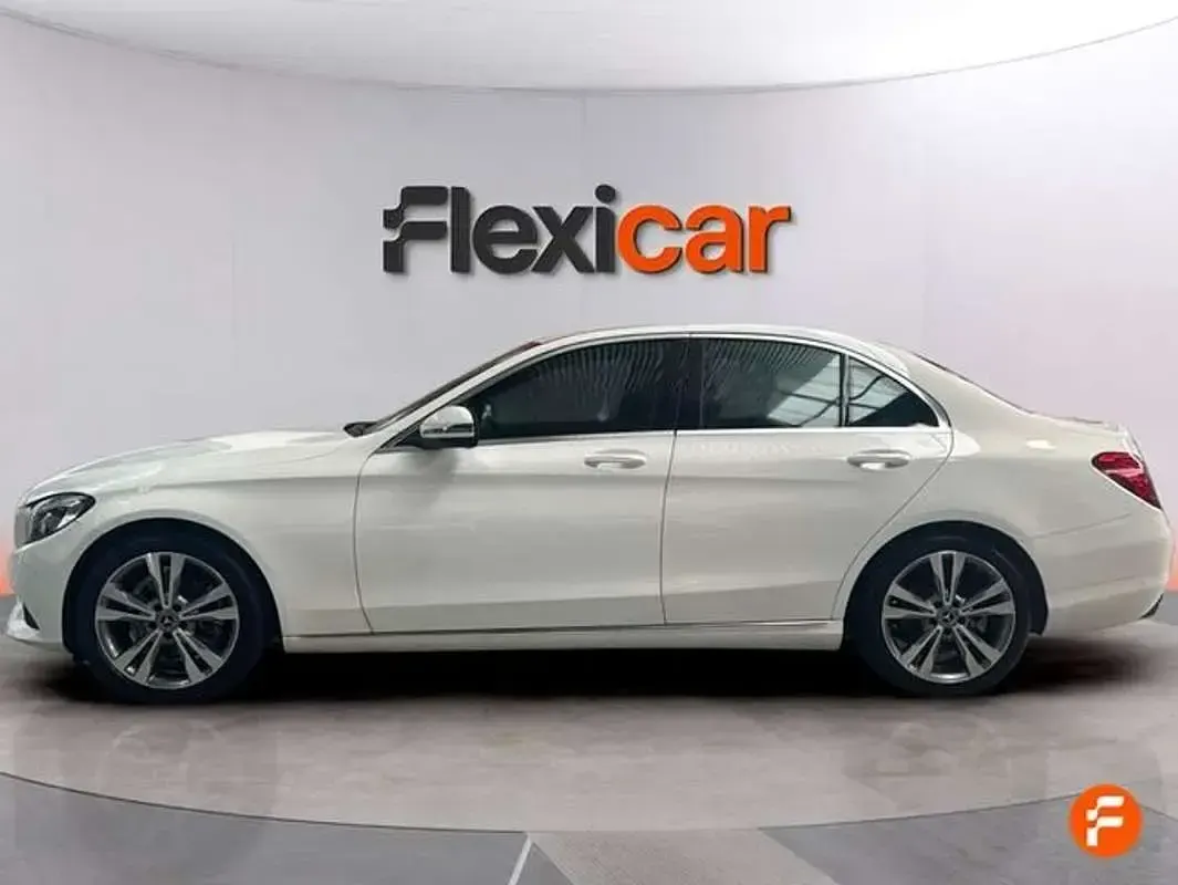 Usado Mercedes C220 194 CV (142 kW) 2018 Blanco Berlina