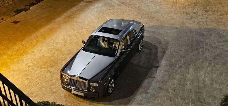 Usado Rolls Royce Phantom 460 CV (338 kW) 2008 Negro Berlina