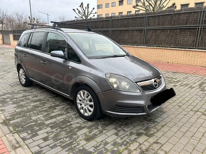 Usado Opel Zafira Cosmo 120 CV (88 kW) 2007 Gris / plata Monovolumen