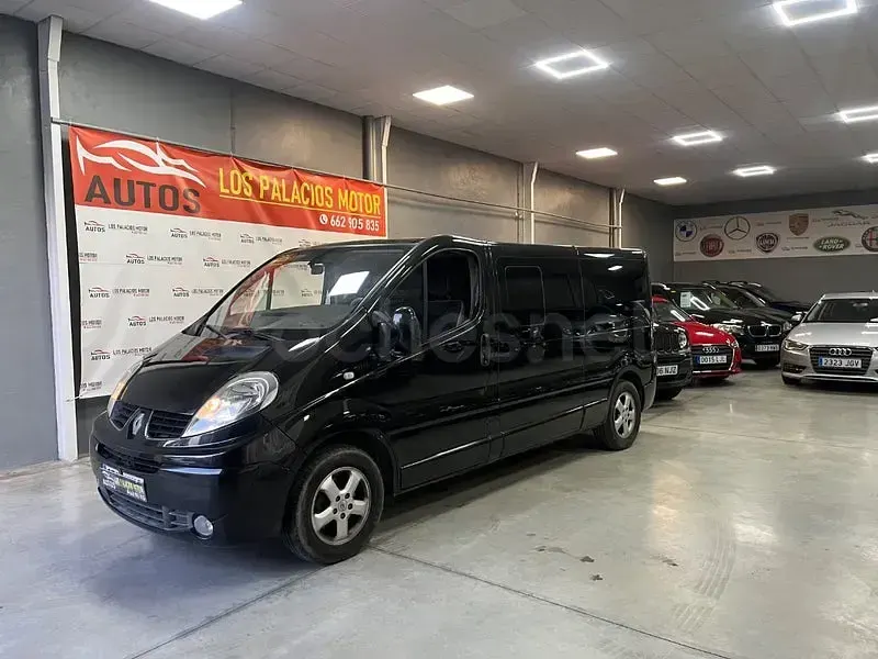 Usado Renault Trafic LIMITED 120 CV (88 kW) 2019 Negro Monovolumen