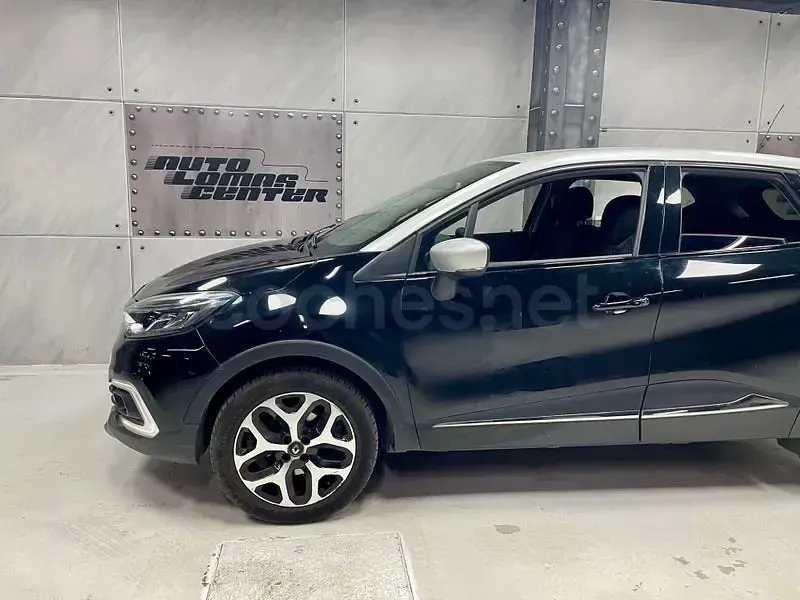 Usado Renault Captur Intens 90 CV (66 kW) 2018 Negro SUV