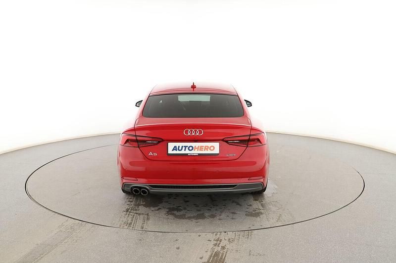 Usado Audi A5 Sportback Sport 190 CV (139 kW) 2016 Rojo Utilitario