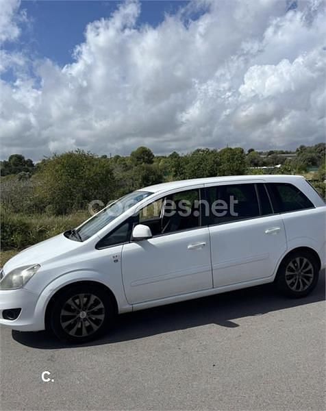 Blanco Usado 2010 Opel Zafira Energy Monovolumen | 3850 € (Precio justo) - Imagen 1/4