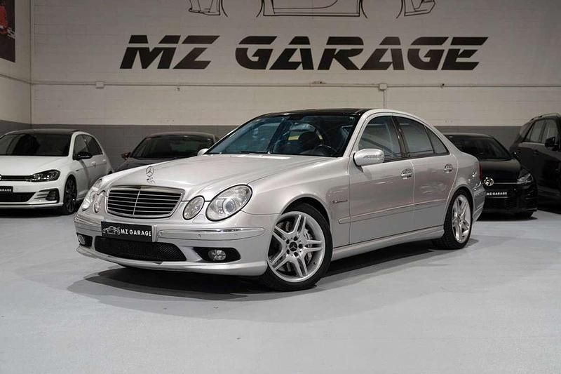 Gris / plata Usado 2003 Mercedes E55 AMG AMG Berlina | 28.990 € - Imagen 1/4