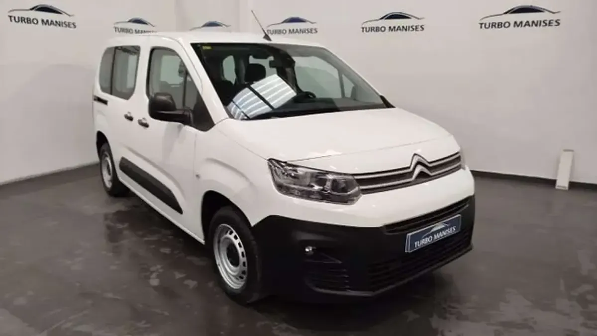 Usado Citroën Berlingo Live 102 CV (75 kW) 2019 Blanco Monovolumen