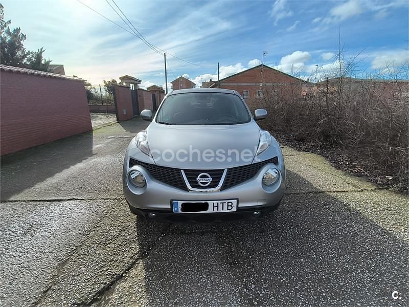Usado Nissan Juke Premium Edition 117 CV (86 kW) 2013 Gris / plata SUV