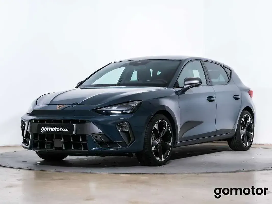 Usado Cupra Leon 150 CV (110 kW) 2024 Gris Berlina