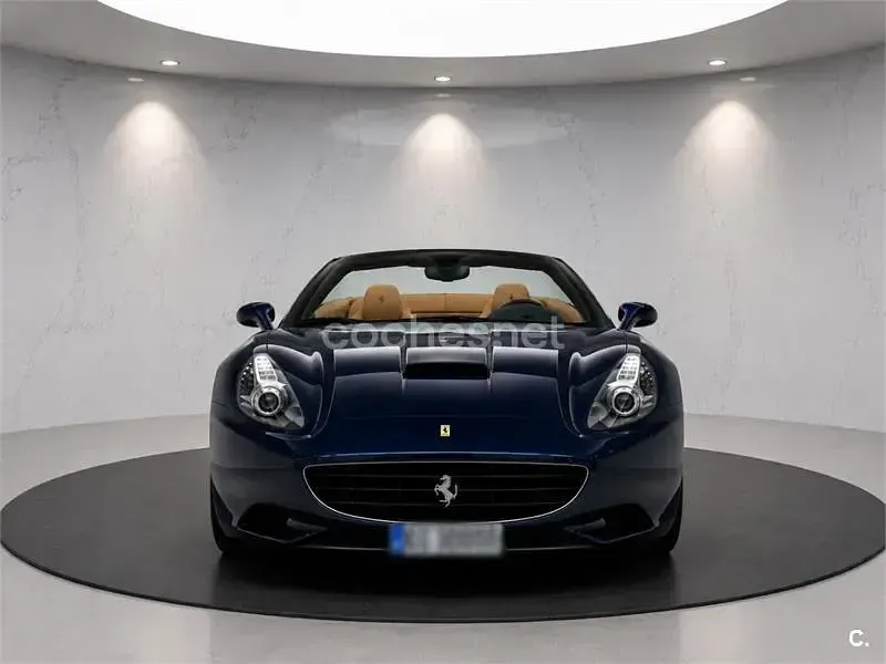 Usado Ferrari California 460 CV (338 kW) 2012 Azul Descapotable