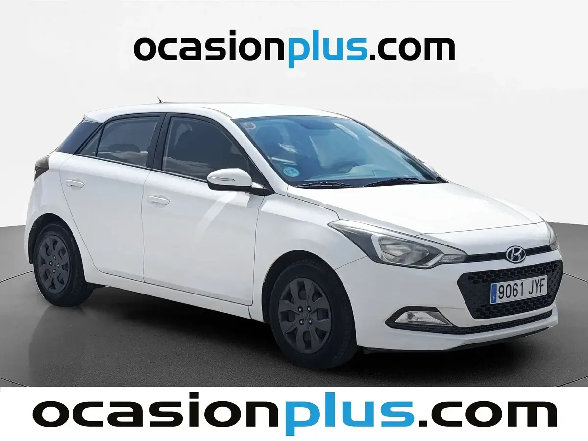 Usado Hyundai i20 75 CV (55 kW) 2017 Blanco Utilitario