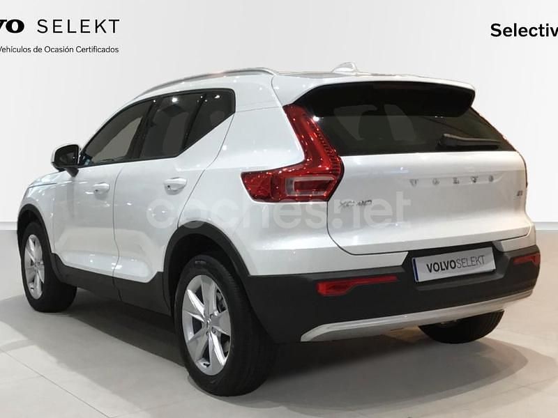 Nuevo Volvo XC40 Core 163 CV (119 kW) 2025 Blanco SUV