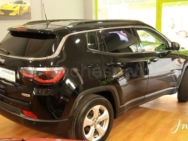 Usado Jeep Compass Longitude 120 CV (88 kW) 2017 Negro SUV
