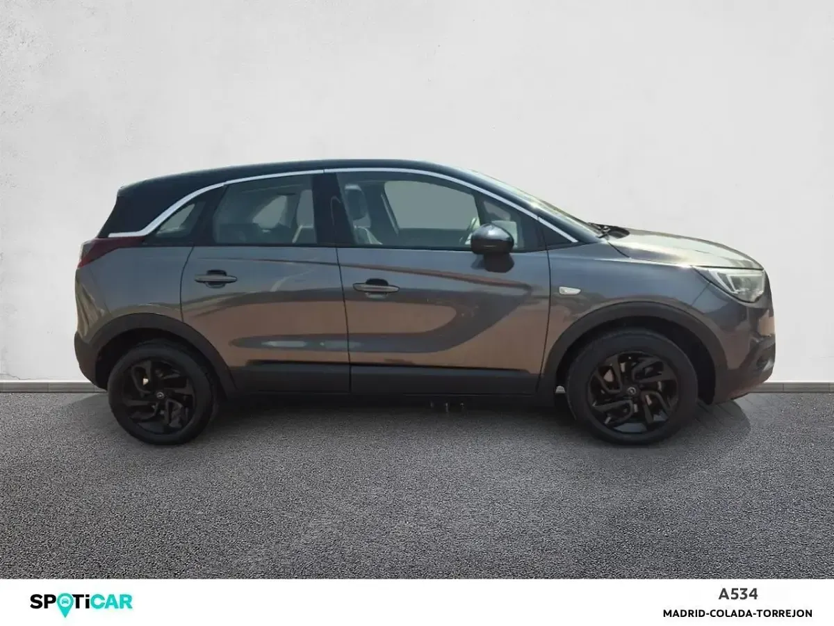Usado Opel Crossland X Innovation 130 CV (95 kW) 2020 SUV