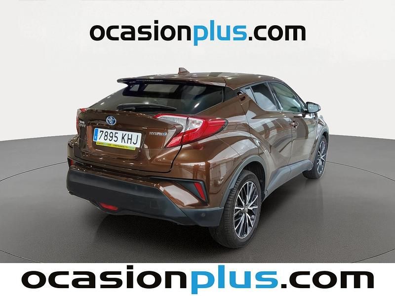 Usado Toyota C-HR Advance 122 CV (89 kW) 2018 Marrón SUV