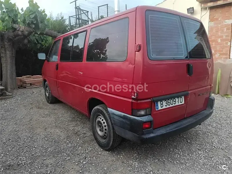 Usado VW T4 68 CV (50 kW) 1998 Rojo Van