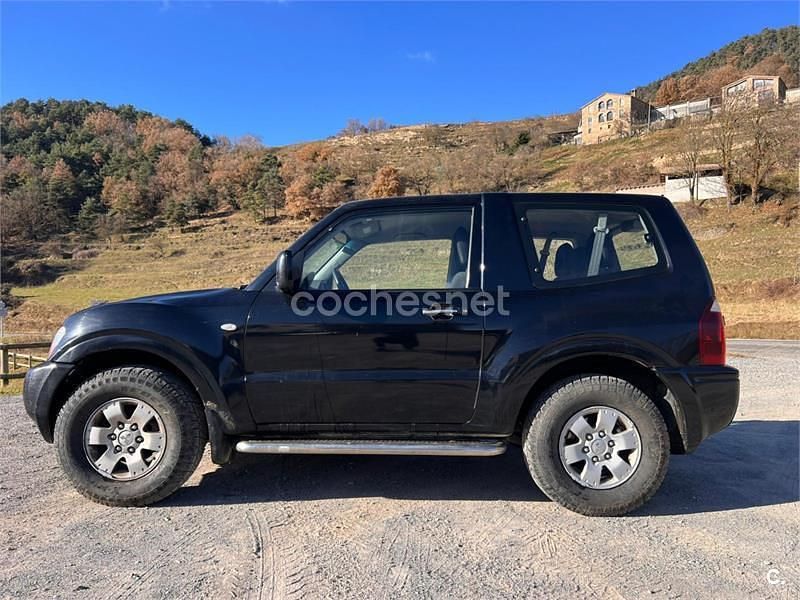 Usado Mitsubishi Montero Intense 160 CV (117 kW) 2005 Negro SUV
